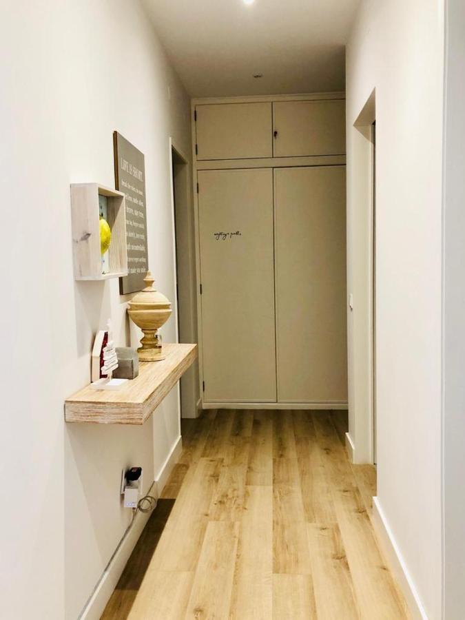 Apartamento Espacoso E Confortavel No Centro Do Montijo Apartment Bagian luar foto